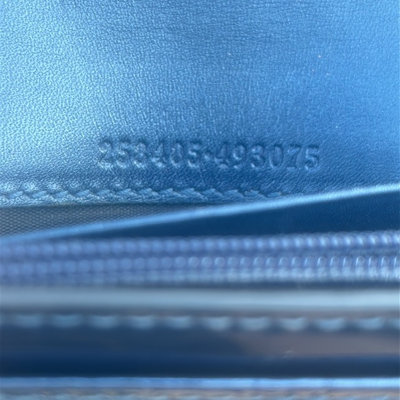 GUCCI WALLET AUTHENTIC - Picture 6 of 6
